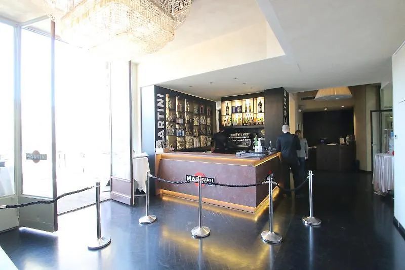 The Glamore Milano Duomo 5*, Milan Italy