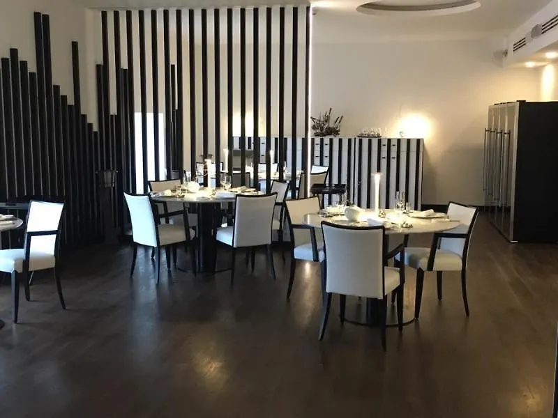 The Glamore Milano Duomo Hotel Milan