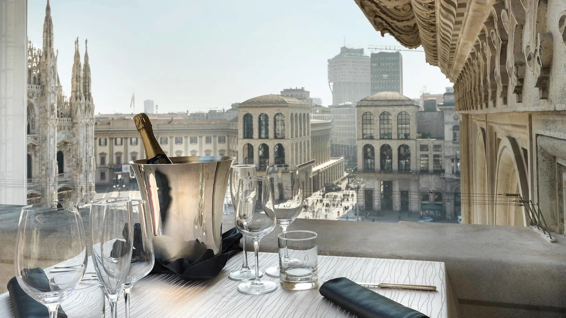The Glamore Milano Duomo 5*, Milan Italy