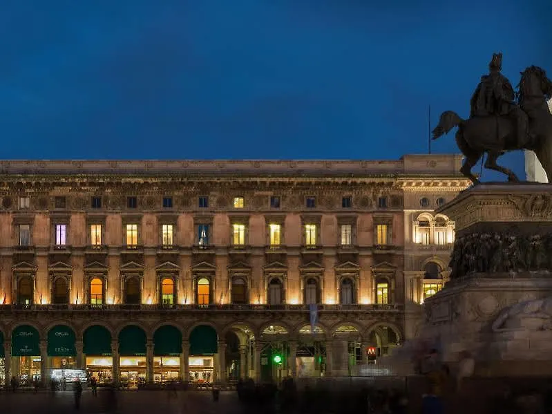 ***** فندق The Glamore Milano Duomo إيطاليا
