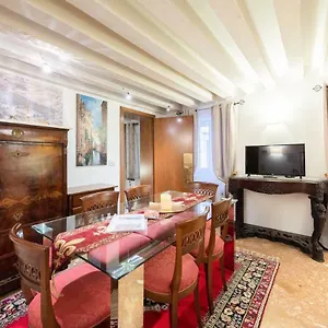 Ca' Del Carro Family Appartement