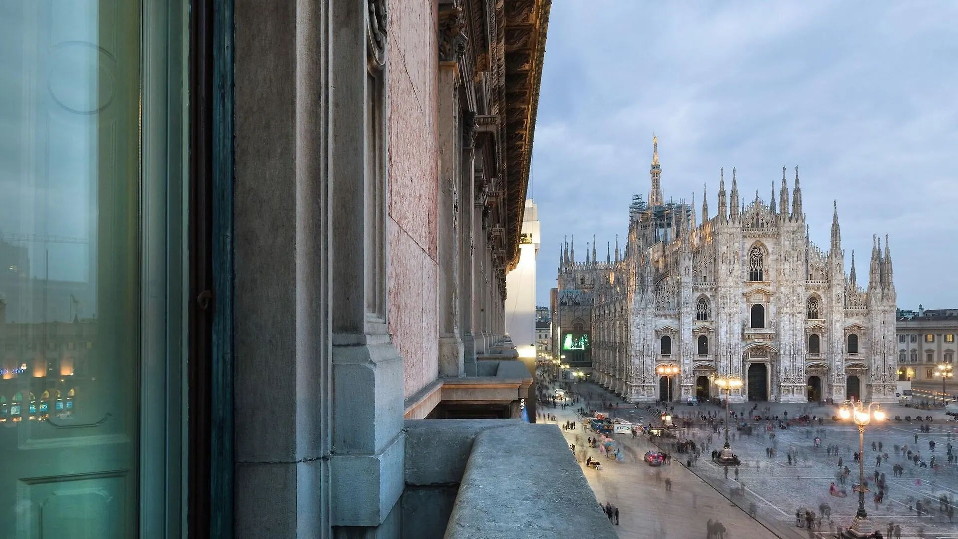 ***** Hotel The Glamore Milano Duomo Włochy