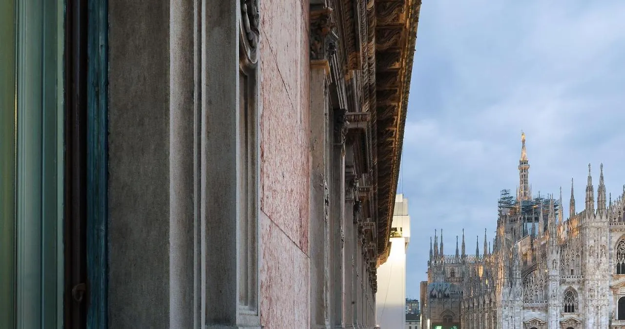 The Glamore Milano Duomo 5*, Milan Italy